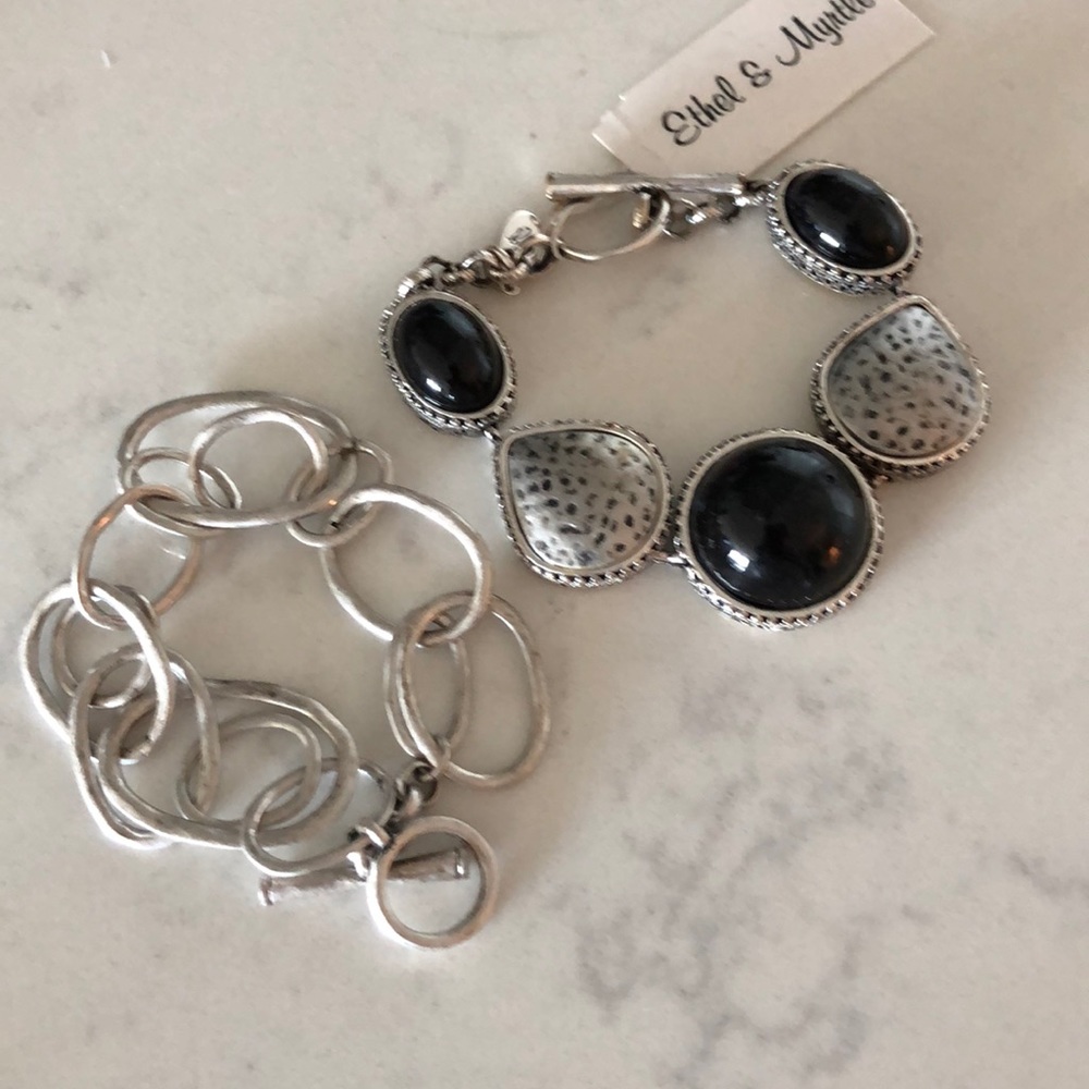 Bracelets - Picture 2 of 2